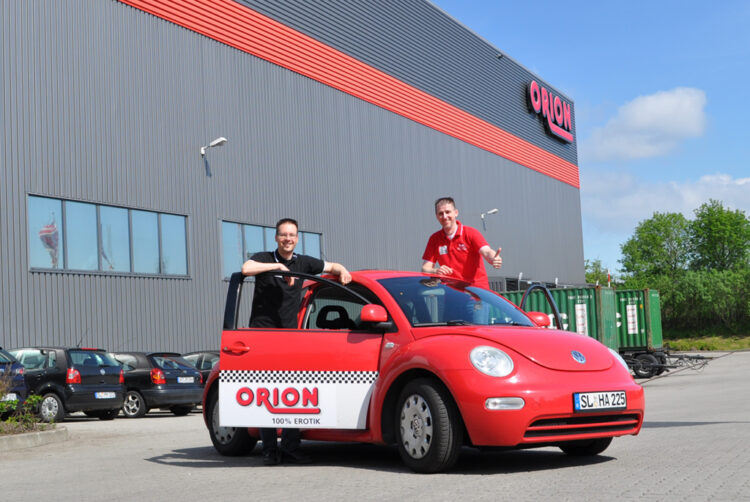 Leidenschaft für Handarbeit: Mit dem händisch umgebauten ORION-E-Beetle bei der E-Mobil Rallye